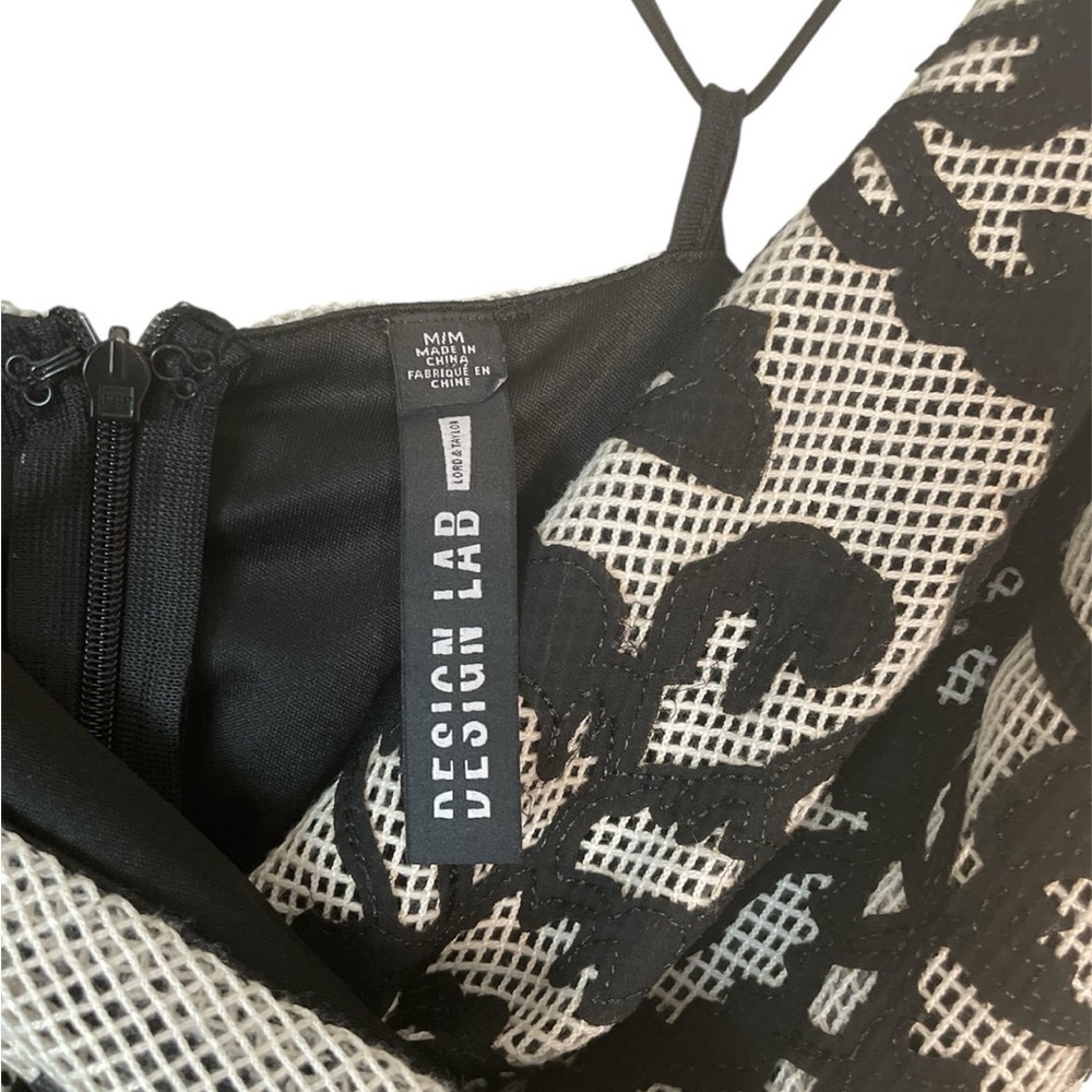 Black Lace Detailing Mini Dress Medium - Picture 3 of 3